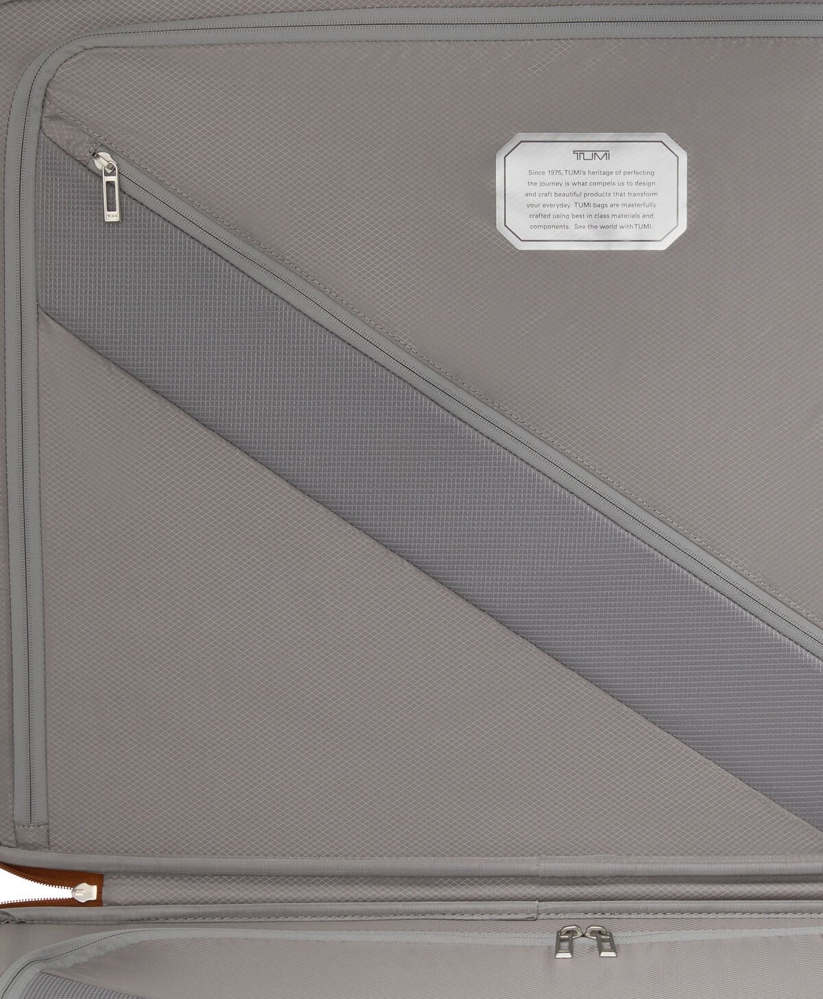 TUMI Extended Trip Checked Luggage 76 cm