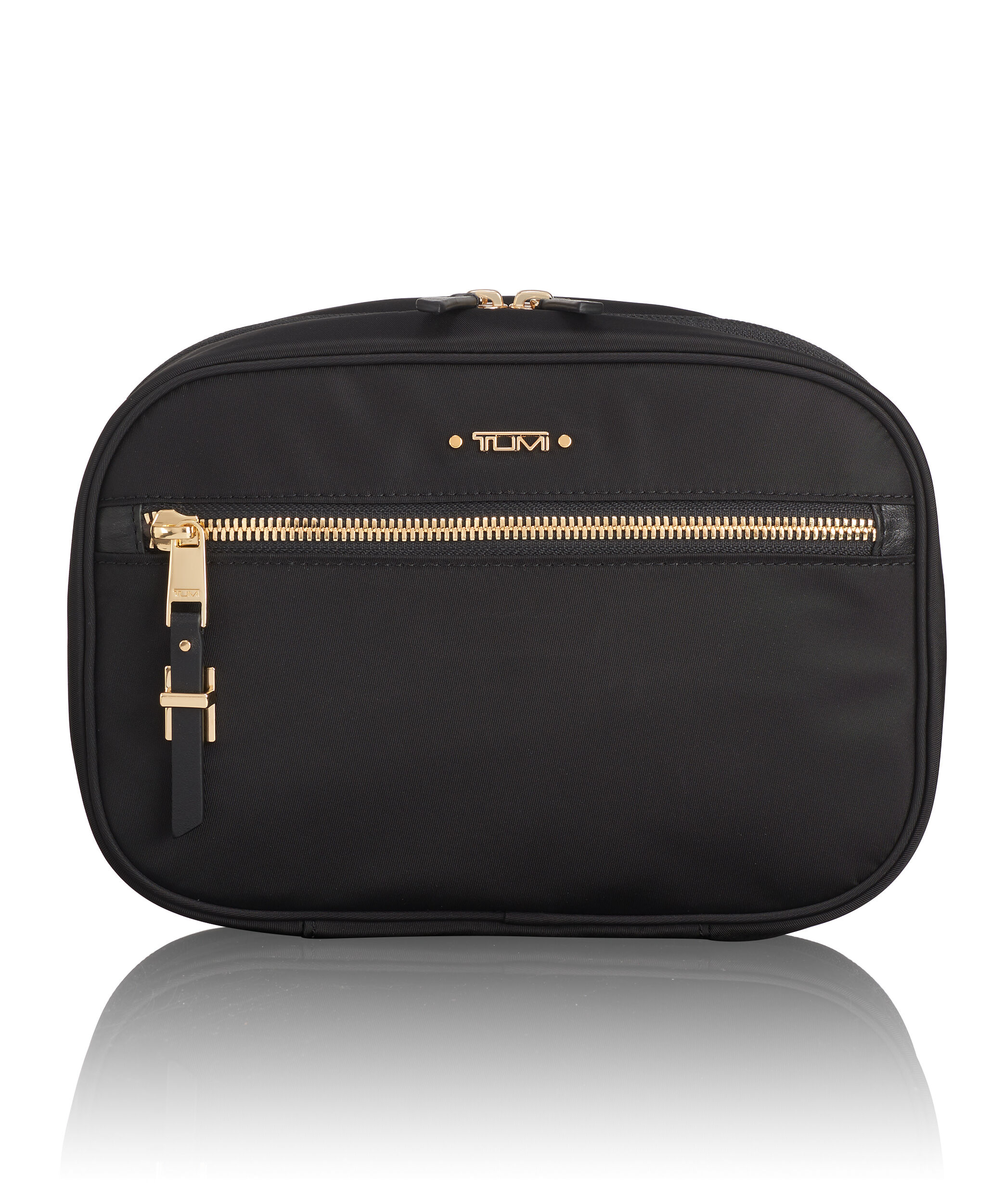 Tumi voyageur cosmetic case clearance