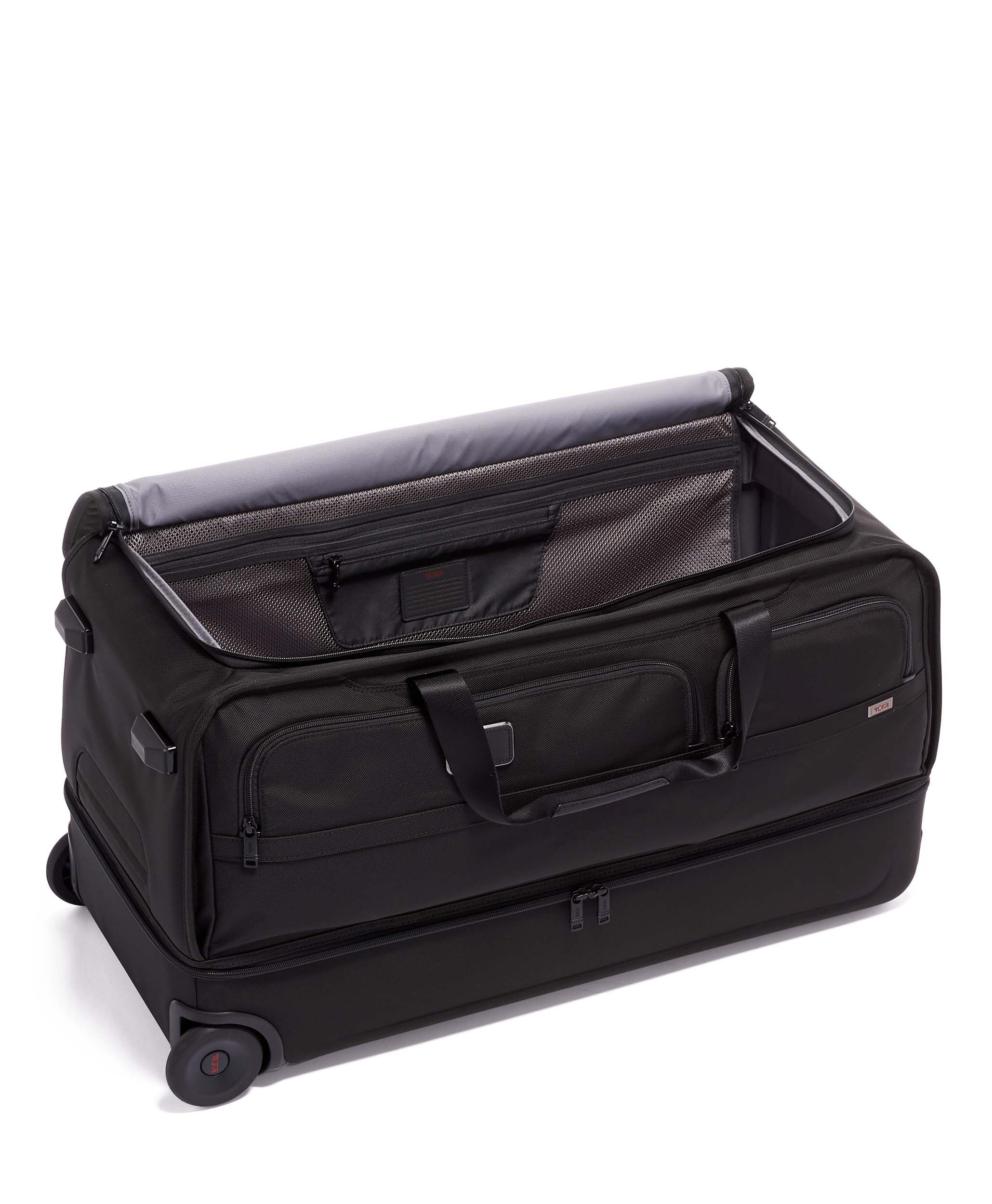 tumi alpha 2 duffel