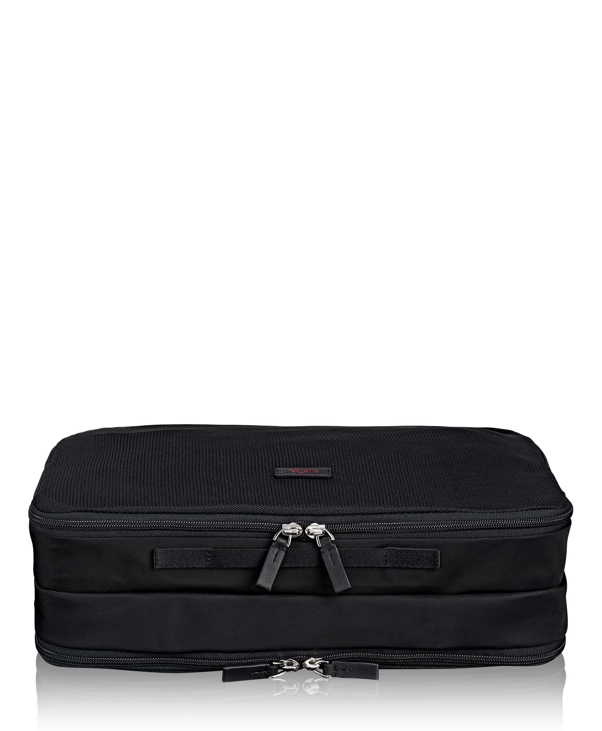 tumi medium flat folding pack