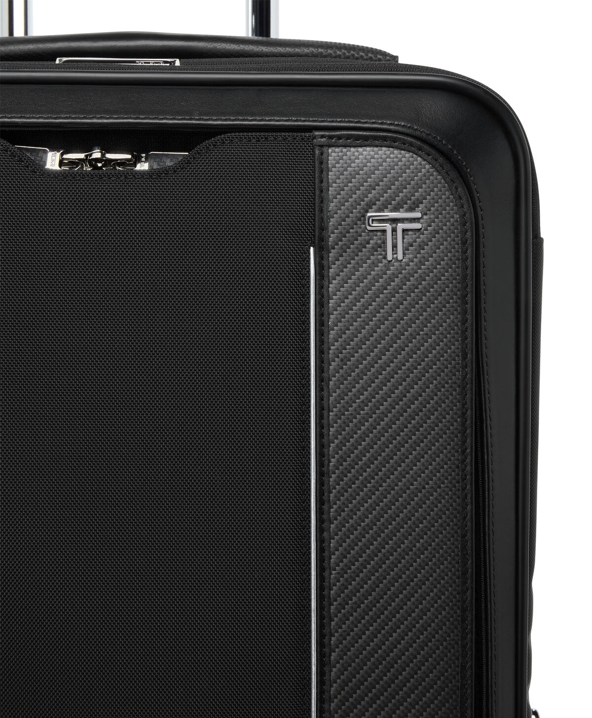 Arriv&eacute; Dual Access Expandable Cabin