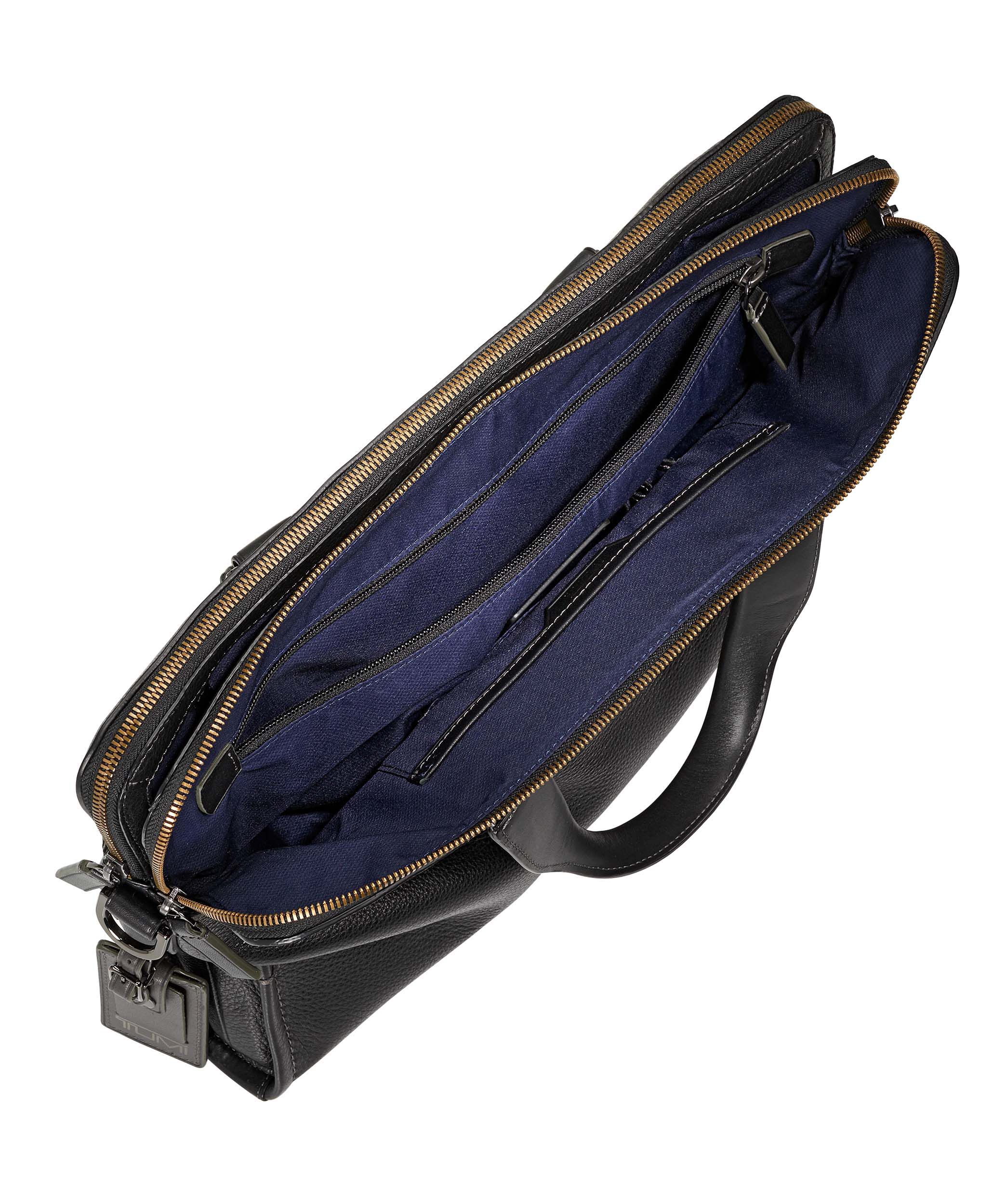 tumi harrison seneca