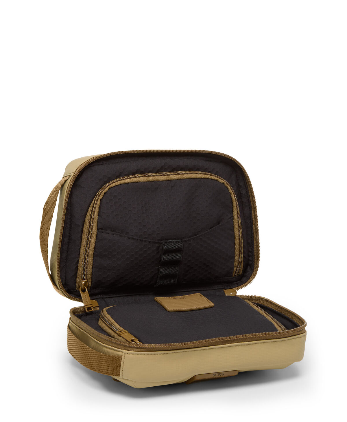 Alpha Bravo Response Travel Kit | TUMI Response Travel Kit