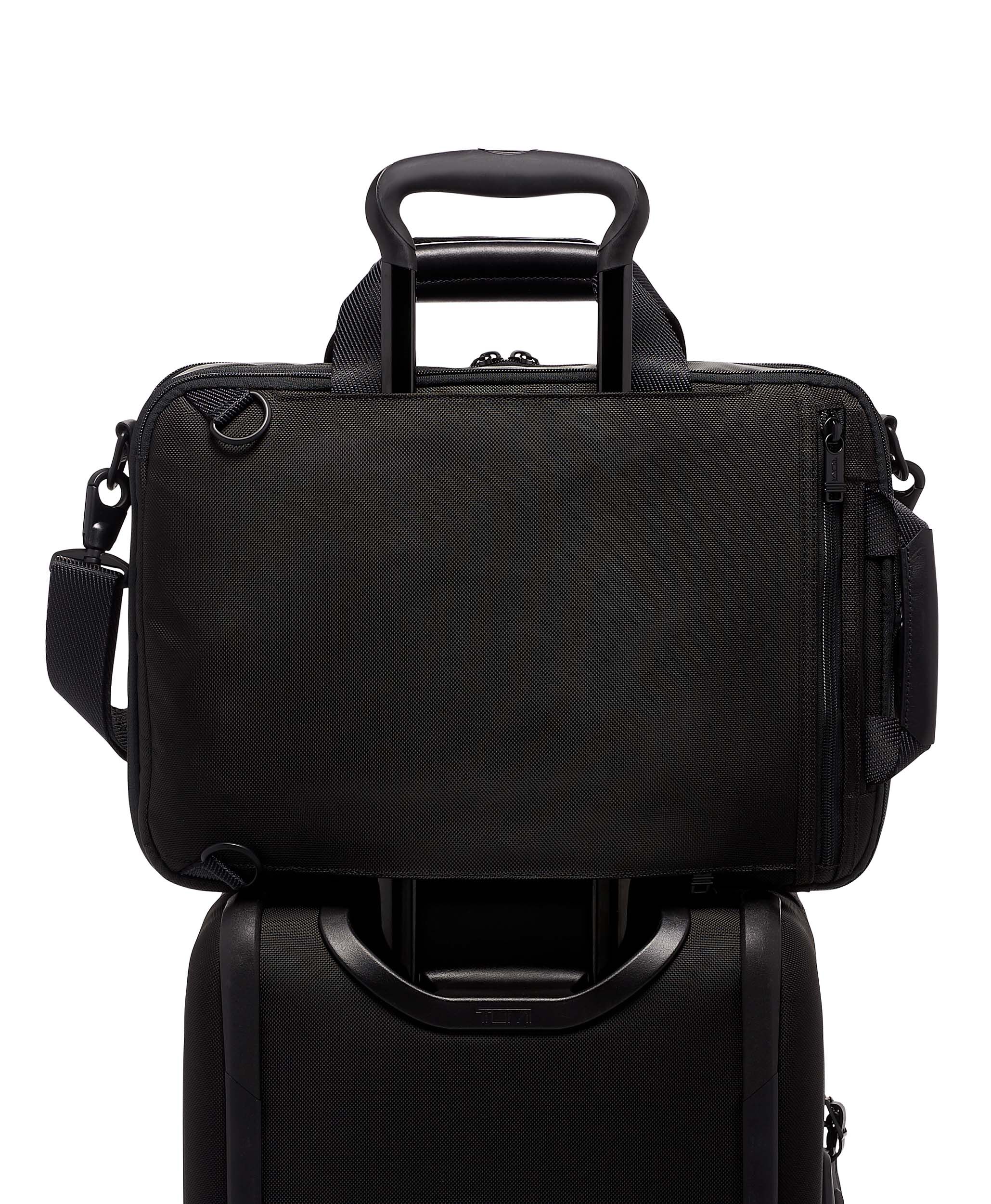 tumi murray three way brief