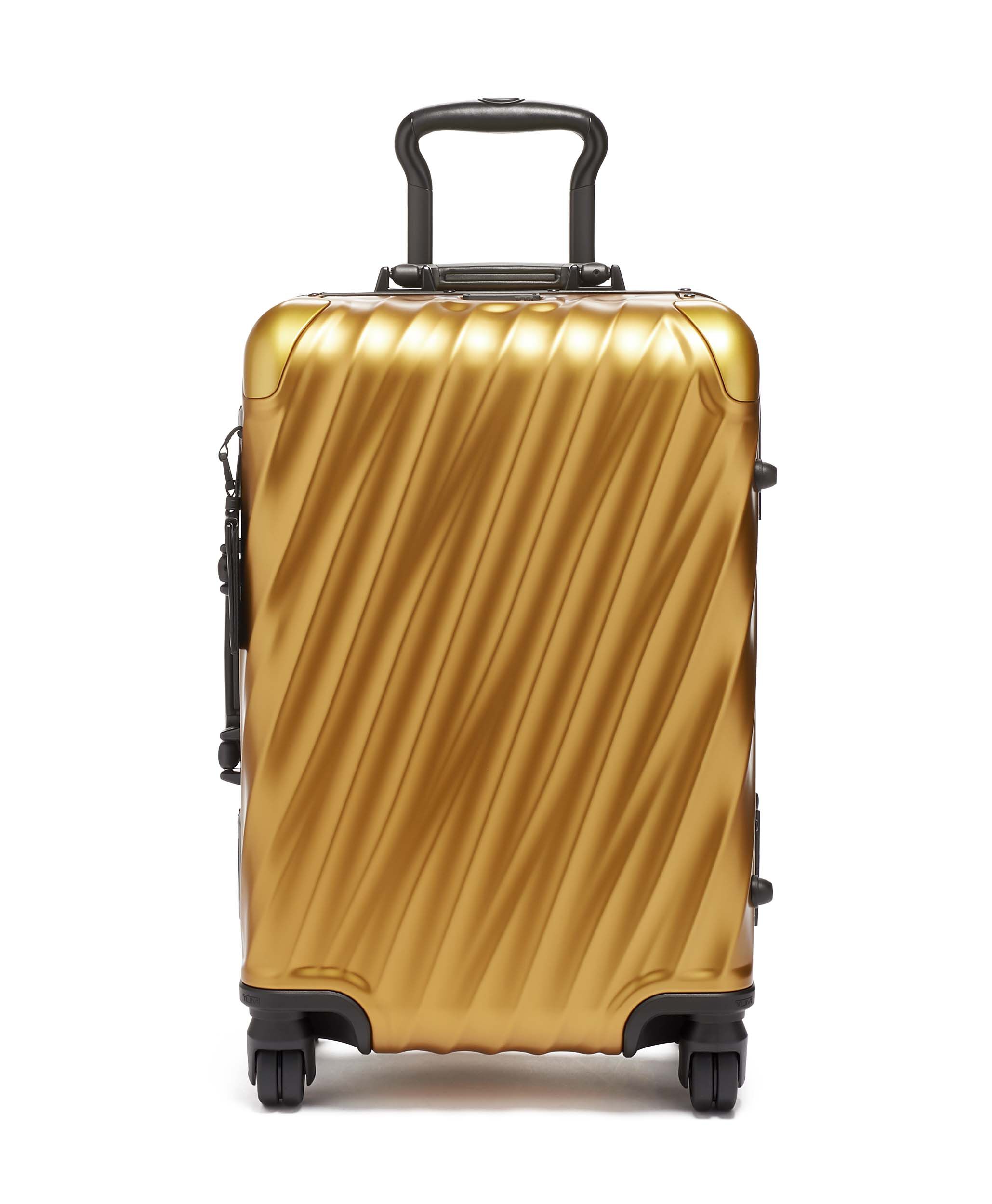 tumi 19 degree aluminium review