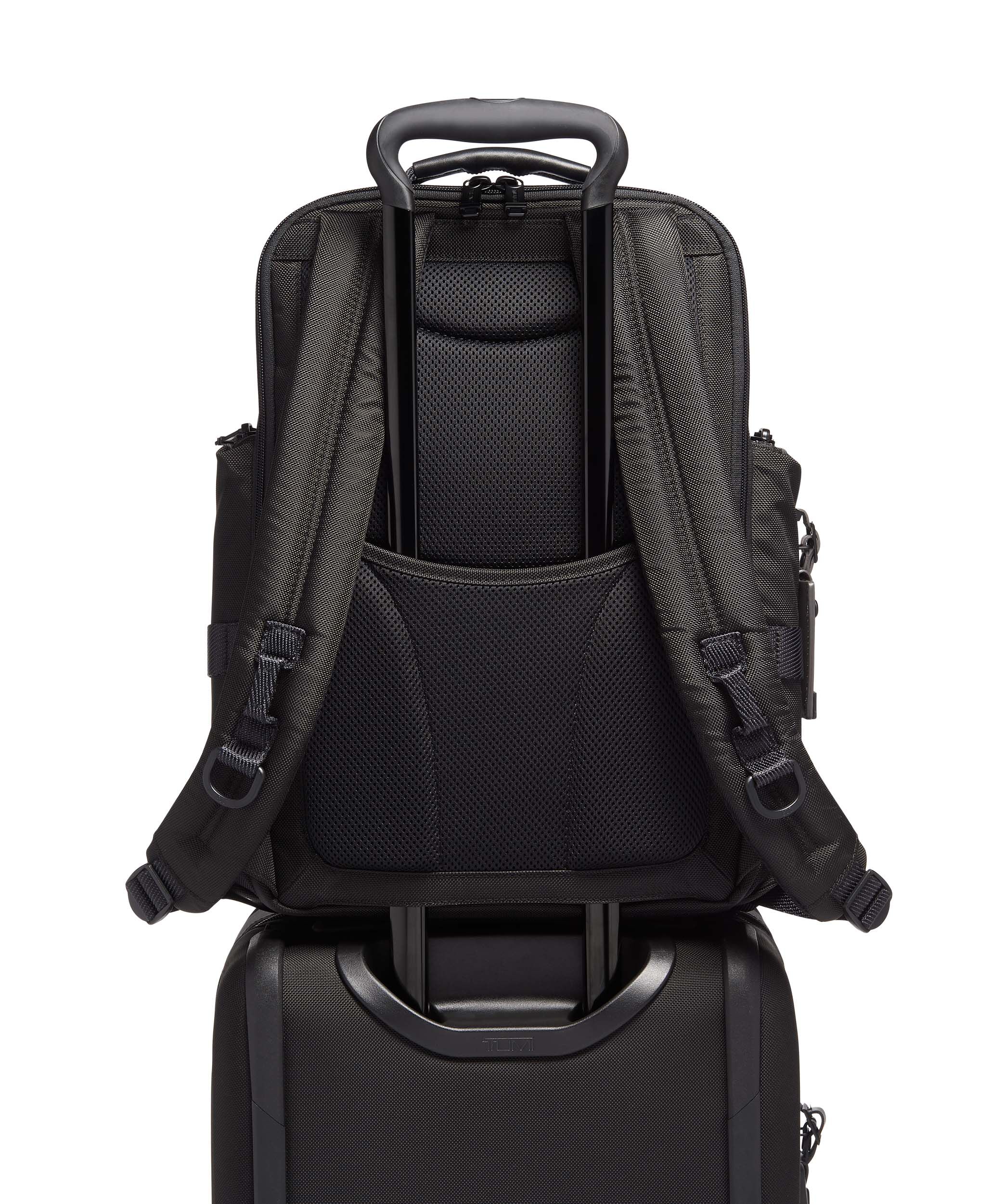 tumi alpha sheppard