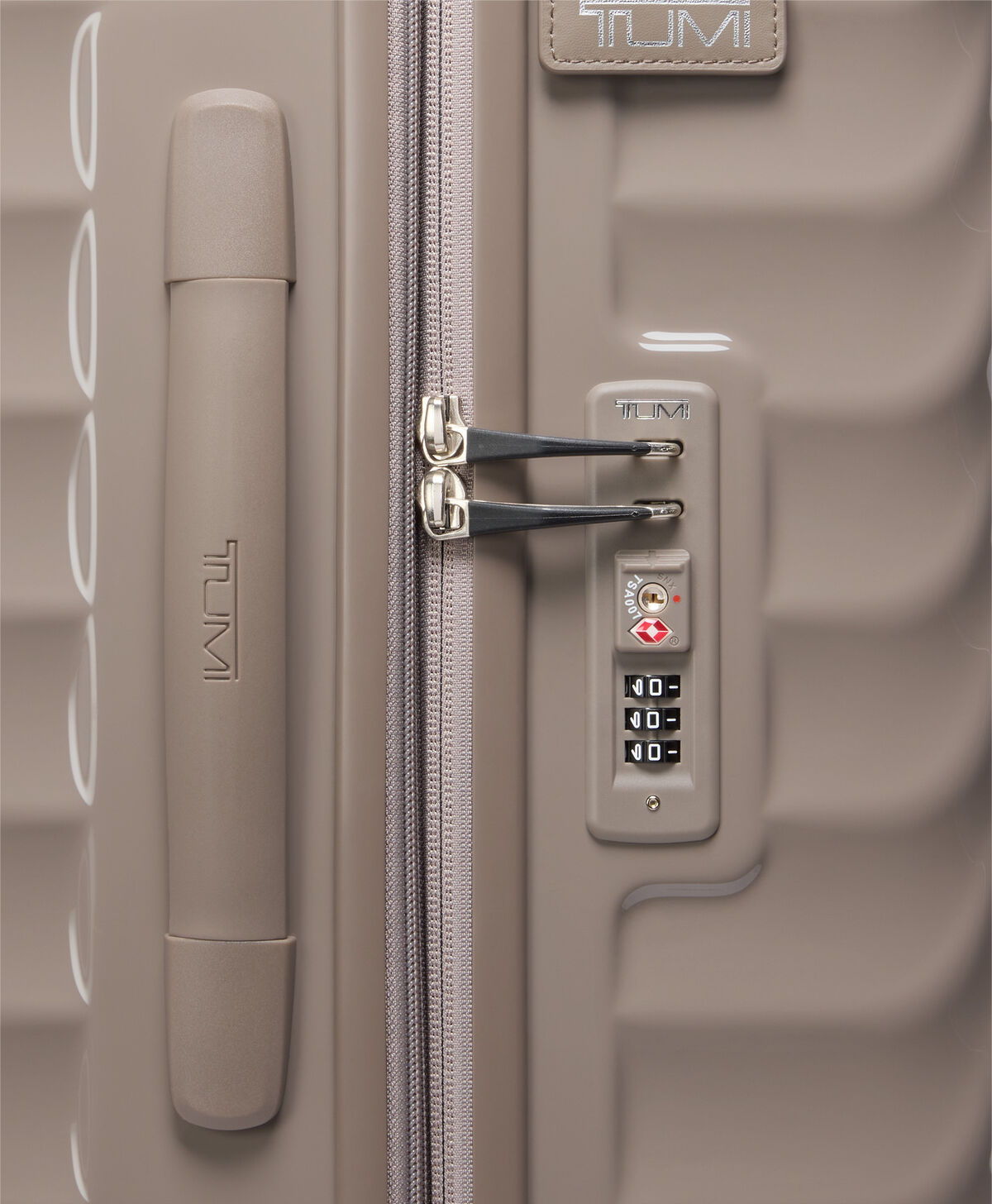 TUMI Extended Trip Expandable Checked Luggage 77,5 cm
