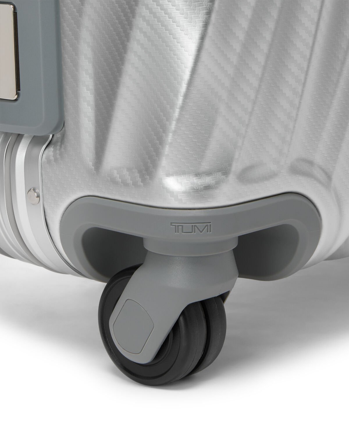 19 Degree Aluminium Large Cabin