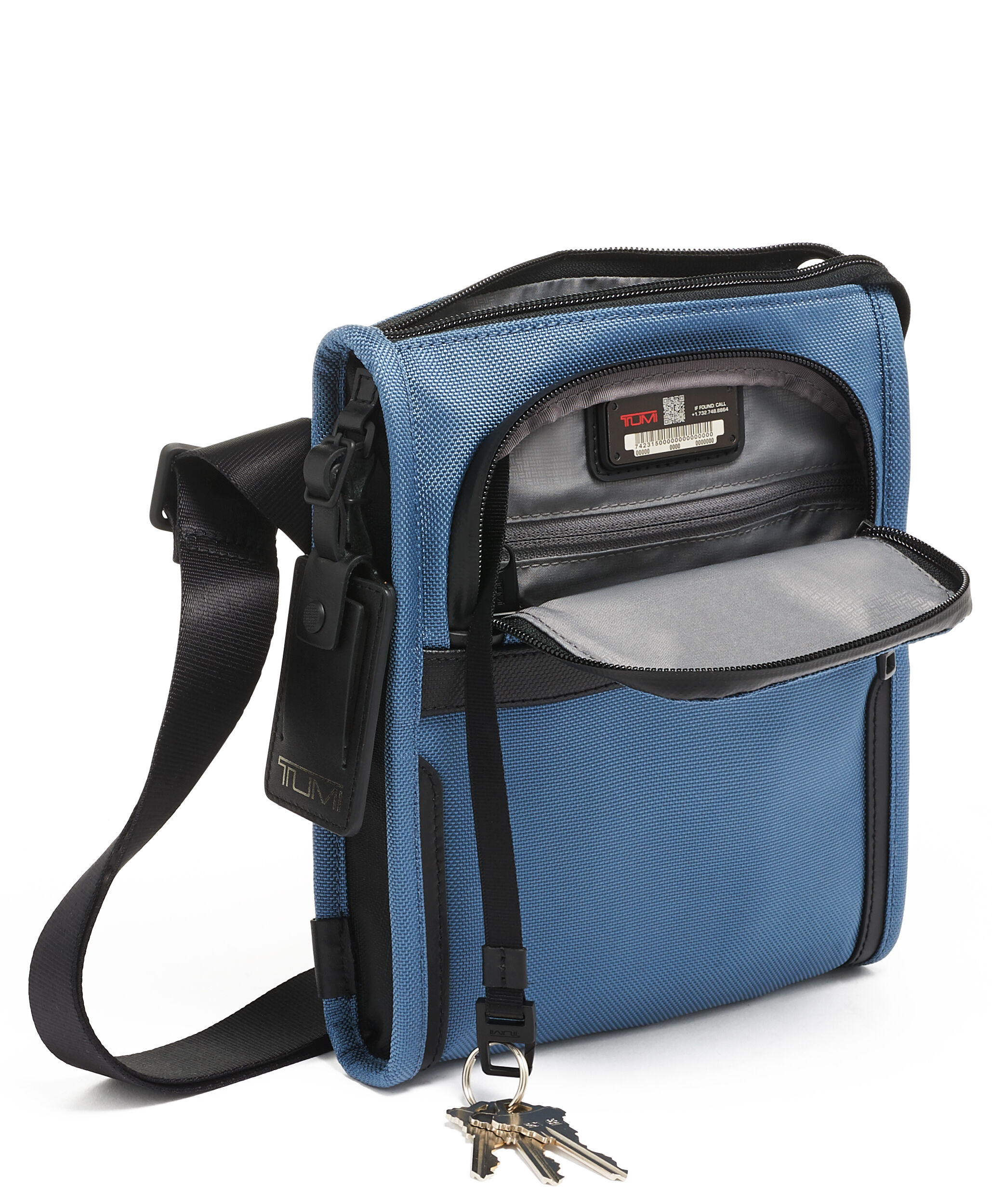 tumi pocket bag small