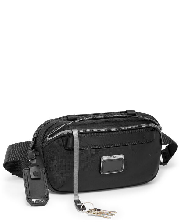 Fanny pack tumi hotsell