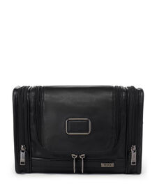 Alpha Hanging Travel Kit