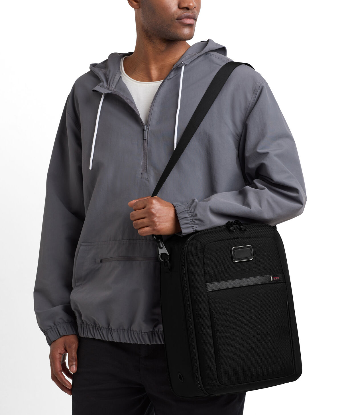 TUMI Alpha 3 SHOE BAG  Black TUMI Alpha 3 SHOE BAG  Black